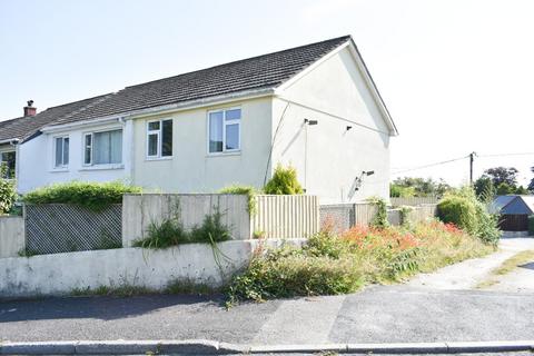 3 bedroom end of terrace house for sale, Lanmoor Estate, Lanner, Redruth, Cornwall, TR16