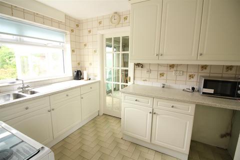 3 bedroom semi-detached house for sale, Gascoigne Road, Leeds LS15