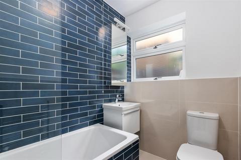 1 Parkfields Avenue, London, SW20 0QS
