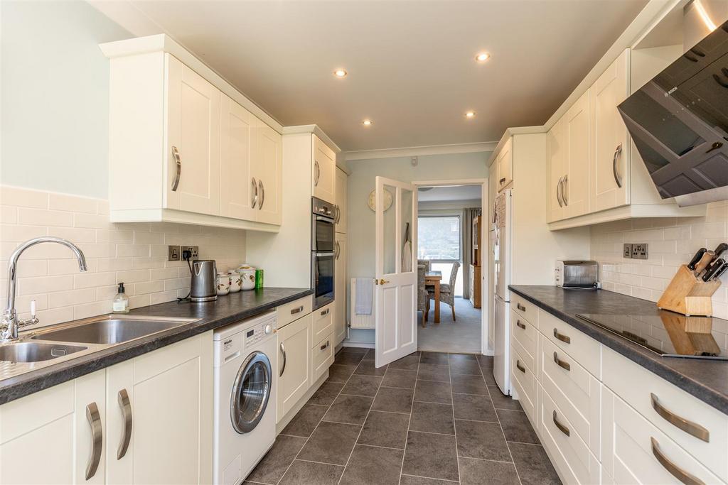 Stoke Lane, Westbury on Trym Kitchen 2.jpg