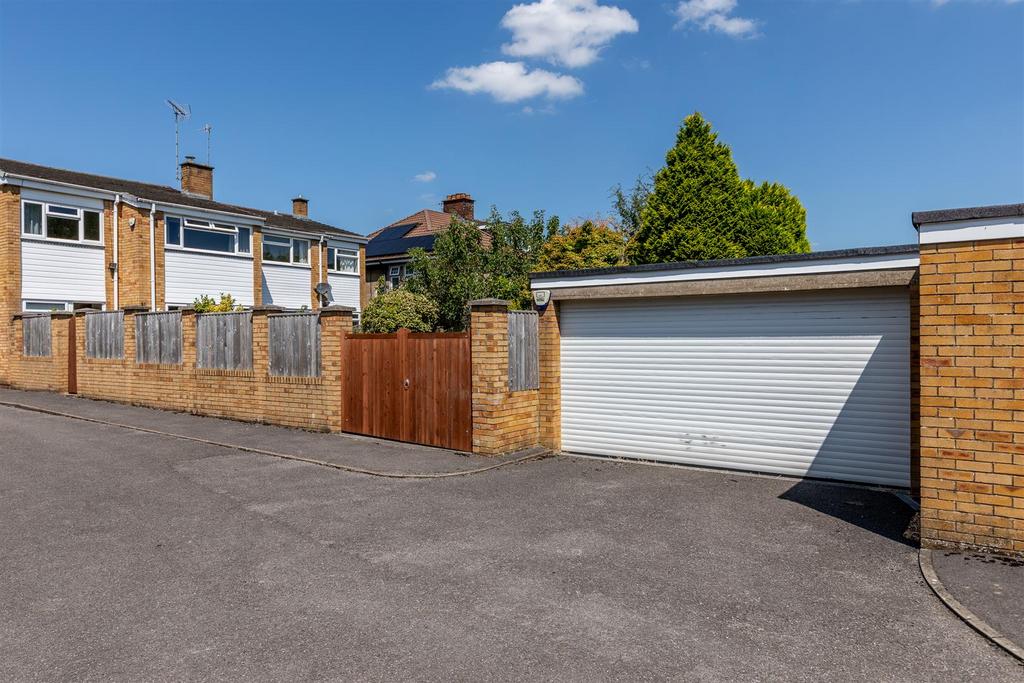 Stoke Lane, Westbury on Trym Garage 2.jpg