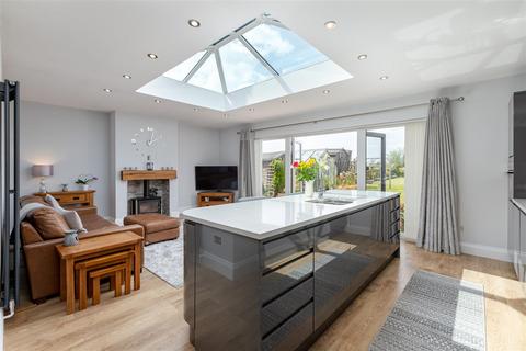 4 Mill View, Eppleby, Richmond, DL11 7BJ