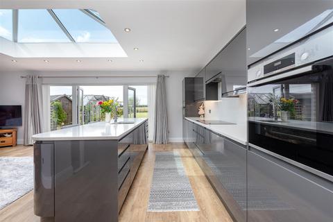 4 Mill View, Eppleby, Richmond, DL11 7BJ