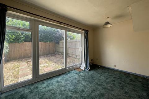 17 Brinds Close, Sonning Common, Reading, RG4 9SR