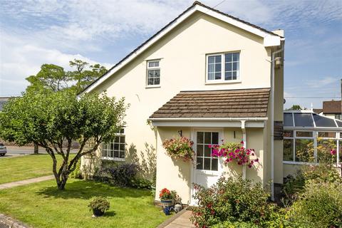 Turberfield Cottage Lower Town, Sampford Peverell, Tiverton, EX16 7FA
