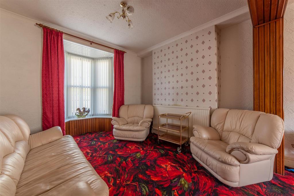 64 Cwmavon Rd 7.jpg