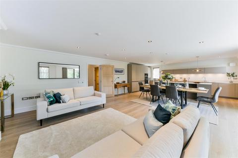 2 bedroom apartment for sale, Holly House, Clifton Road, Wimbledon Village, SW19