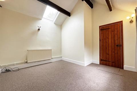 2 bedroom cottage to rent, Main Street, Nottingham NG4