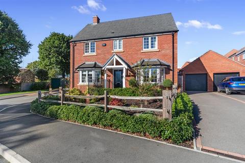 4 bedroom detached house for sale, Malvern Oaks Close, Cradley , Malvern, WR13 5NE