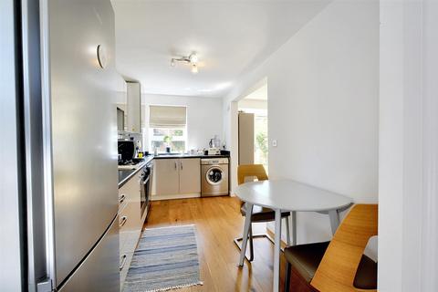 12 Verden Way, Nottingham, NG8 6BB