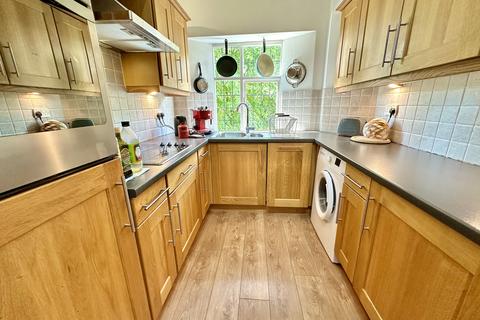 2 bedroom flat for sale, Flat 4 9 Machon Bank Nether Edge Sheffield S7 1GQ