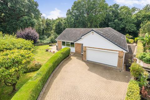 3 bedroom detached bungalow for sale, Heather Close, Woodhall Spa