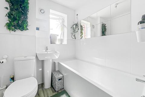 36 Atkyns Drive, Tuffley, Gloucester, GL4 0XY