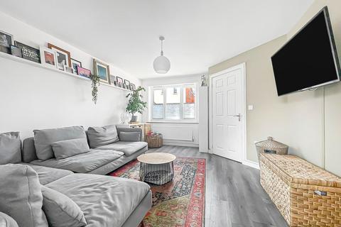 36 Atkyns Drive, Tuffley, Gloucester, GL4 0XY