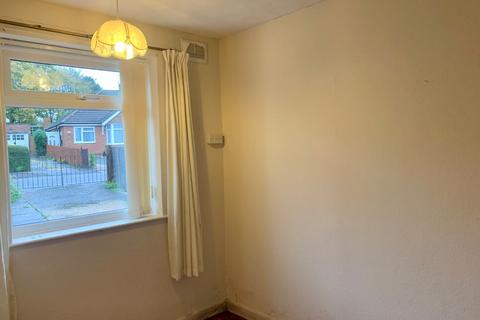 28 Inlands Rise, Daventry, NN11 4DQ