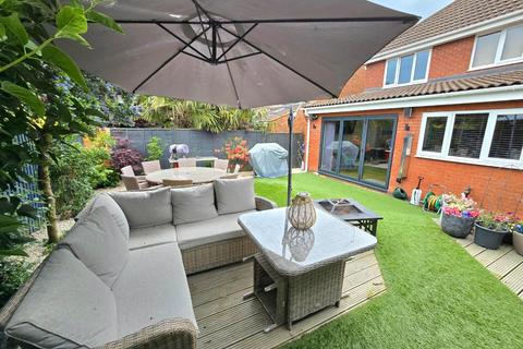 3 Blanchard Close, Wootton, Northampton, NN4 6RA