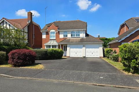 4 bedroom detached house for sale, Rufford Avenue, Abington, Northampton, NN3 3NY