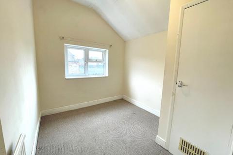 35 Bowden Road, Northampton, NN5 5LT