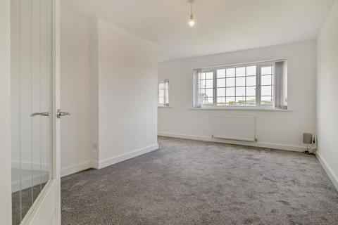 56 Holly Dene, Armthorpe, Doncaster, DN3 2HL