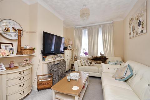 3 bedroom terraced house for sale, Hampden Avenue, Eastbourne