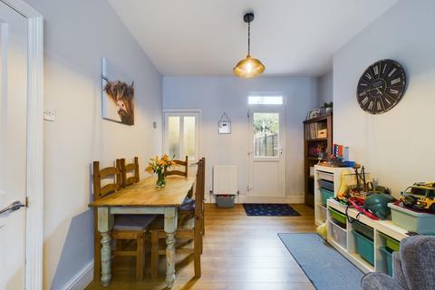 87 Stanhope Road, Northampton, NN2 6JU