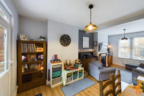 87 Stanhope Road, Northampton, NN2 6JU