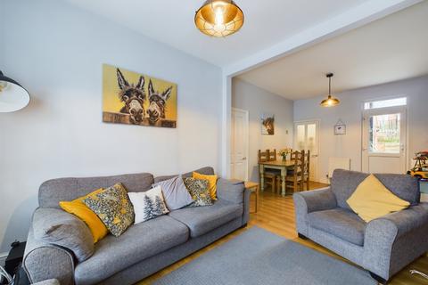 87 Stanhope Road, Northampton, NN2 6JU