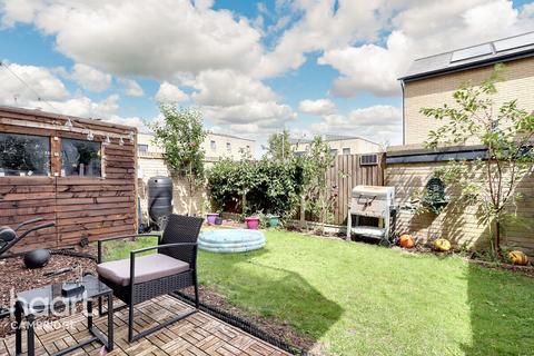 Flat 3, Palmer House Harvest Road, Trumpington, Cambridge, CB2 9PG