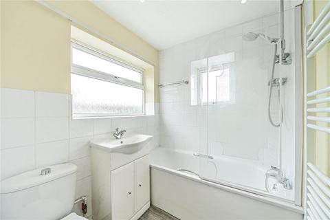 8 Exeter Road, Ash, Aldershot, GU12 6SS