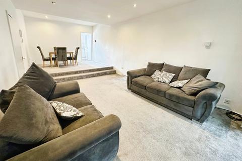 2 bedroom flat for sale, Kingston Road, Manchester, M20