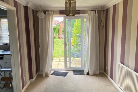 99 Lancaster Way, Northampton, NN4 8LU