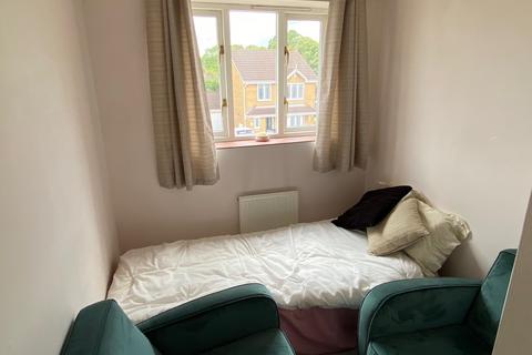 99 Lancaster Way, Northampton, NN4 8LU