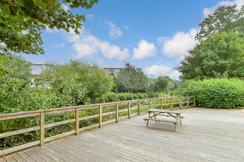 46 Arundel Square, Maidstone, ME15 6HB