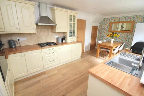 3 bedroom semi-detached house for sale, Spring Close, Little Baddow