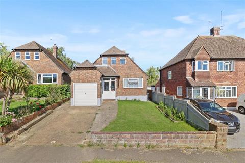 4 bedroom detached house for sale, Harebeating Crescent, Hailsham