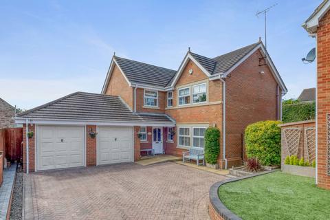 5 bedroom detached house for sale, Feckenham Road, Headless Cross, Redditch B97 5AG