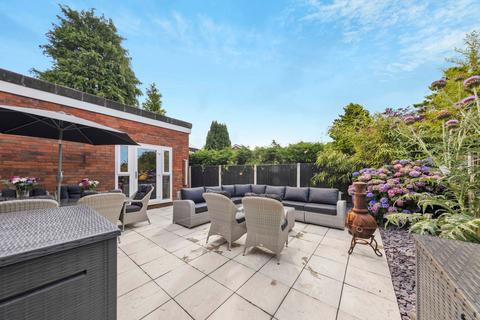 10 Beeston Close, Birchwood, Warrington, WA3 6LU