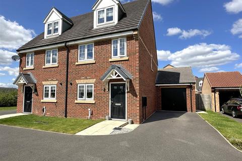 3 bedroom semi-detached house for sale, Goosepool Drive, Eaglescliffe, TS16 0GT