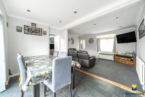 17 Bryanstone Avenue, Guildford, GU2 9UN