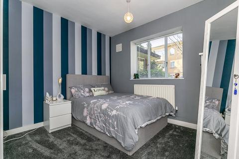 3 bedroom apartment for sale, Bromley Road, LONDON, SE6