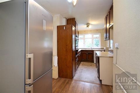 68 Victoria Road, London, N9 9SU