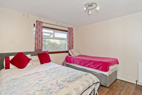 2 bedroom flat for sale, Alan Breck Gardens, Edinburgh, EH4