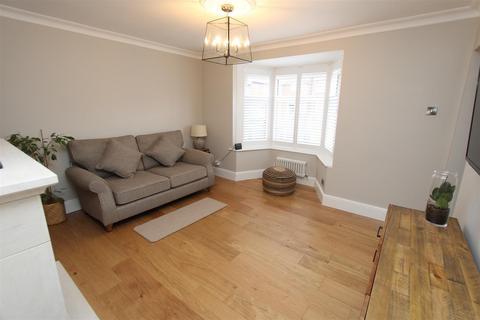 3 bedroom semi-detached house to rent, Park House Road, Merryoaks, Durham