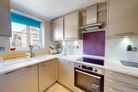 2 bedroom end of terrace house for sale, Greystones Road, Cliffsend, CT12