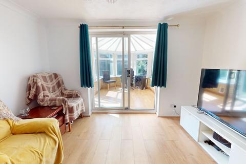 9 Greystones Road, Cliffsend, Ramsgate, CT12 5HA