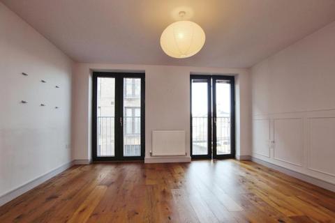 2 bedroom apartment to rent, French Yard, Bristol BS1