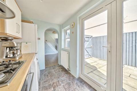 13 Chestnut Grove, Staines-upon-thames, TW18 1DB