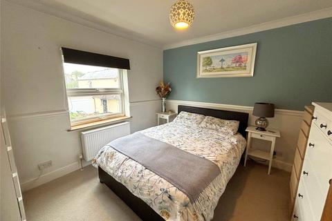 13 Chestnut Grove, Staines-upon-thames, TW18 1DB