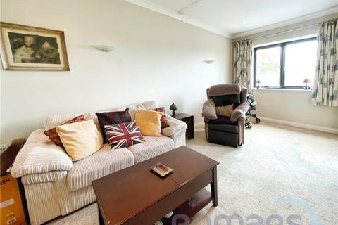 1 bedroom apartment for sale, Beaumont Village, Alexandra Road, Aldershot