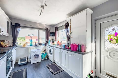 2 bedroom semi-detached bungalow for sale, Bromley Road, Hanging Heaton